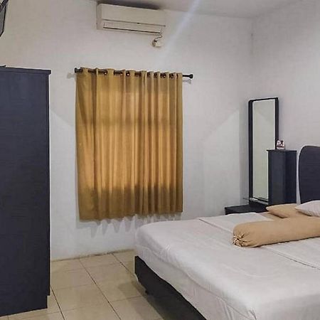 Graha HT Sumantri RedPartner Hotel Tasikmalaya Bagian luar foto
