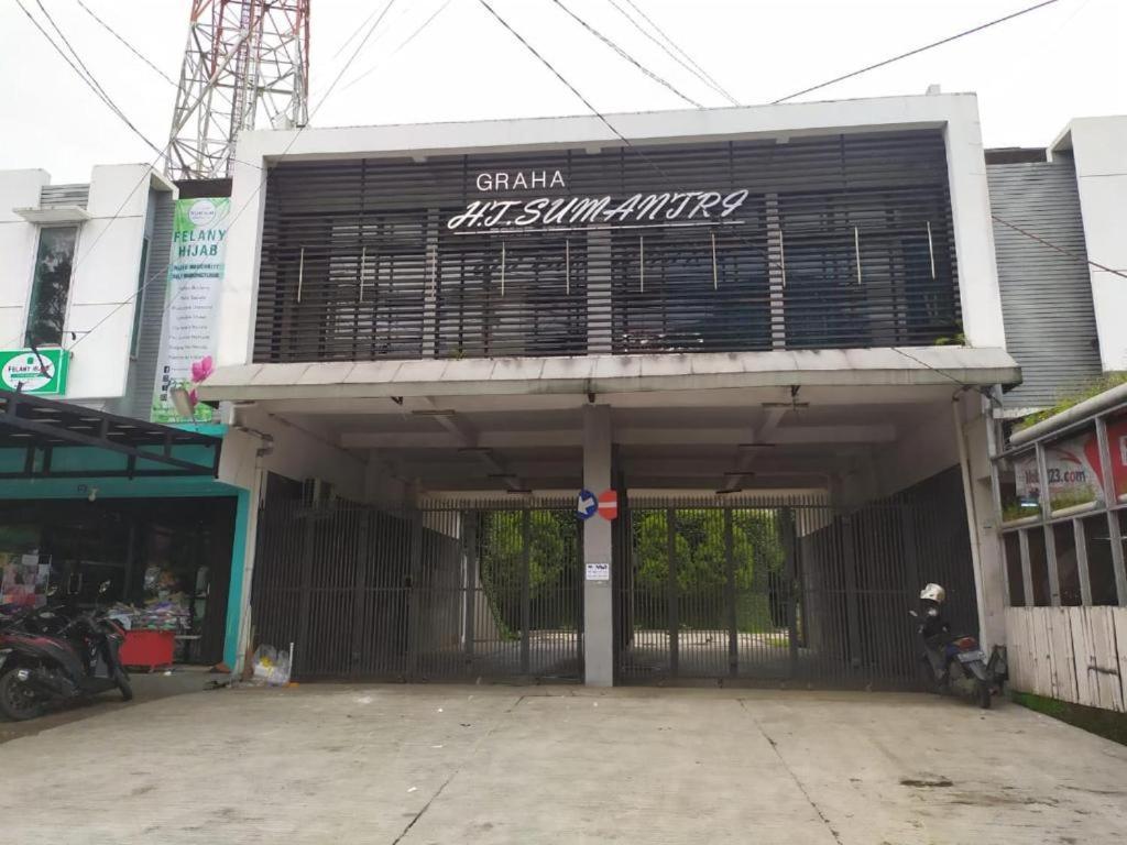Graha HT Sumantri RedPartner Hotel Tasikmalaya Bagian luar foto