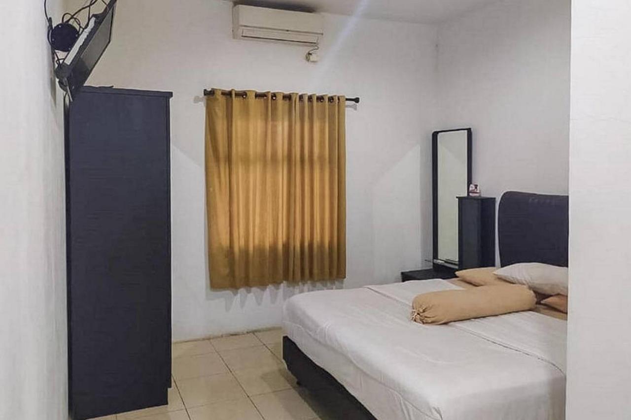 Graha HT Sumantri RedPartner Hotel Tasikmalaya Bagian luar foto